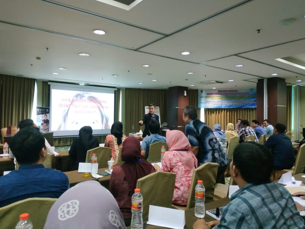 belajar public speaking di jakarta