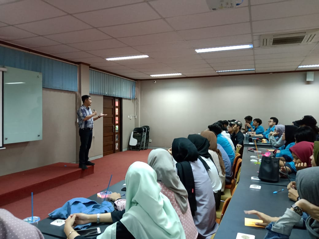 kelas public speaking di bandung