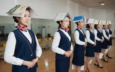 Sering panik saat berbicara didepan umum ? Berikut kami akan bagikan cara mencegah rasa panik ketika public speaking.