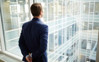 Bisa mengatur pernapasan saat public speaking adalah teknik buat percaya diri.