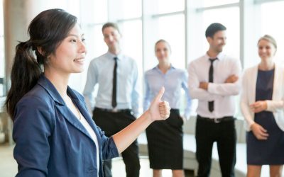 Suara selalu berubah ketika presentasi ? Berikut cara menjaga suara waktu presentasi.